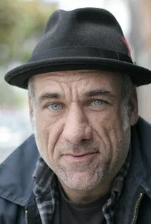 Фотография актёра Том Э. Браун