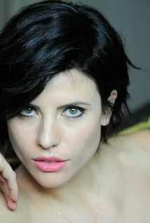 Фотография актёра Дженнифер Мишати