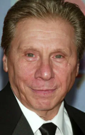 Фотография актёра Роберт Уолден