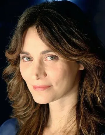 Фотография актёра Ана Рисуэньо