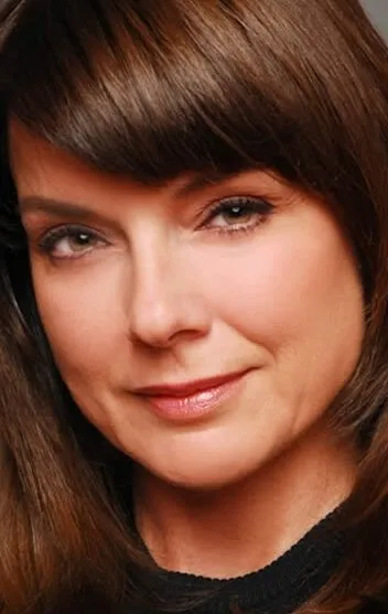 Фотография актёра Лола Форнер