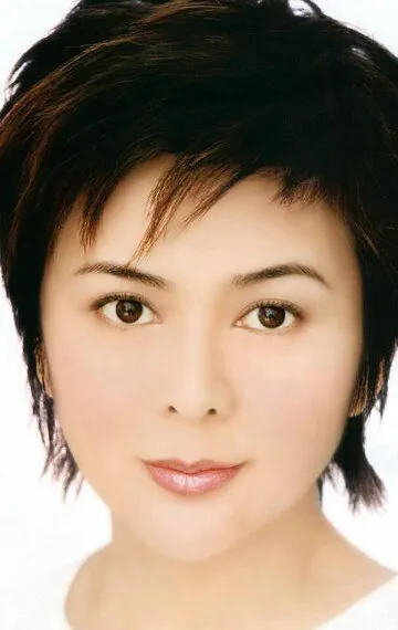 Фотография актёра Розамунд Кван