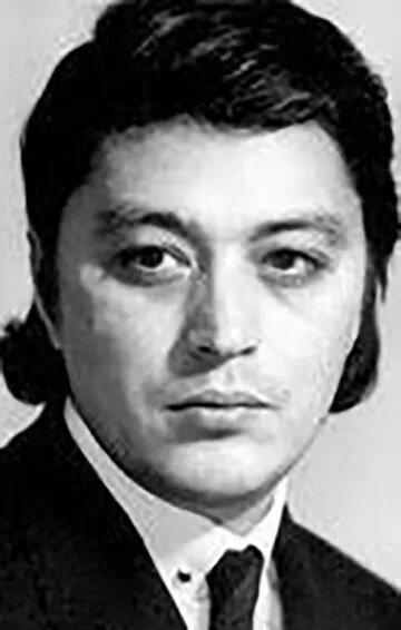 Фотография актёра Руслан Ахметов