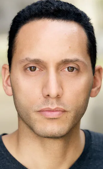 Фотография актёра Эллиотт Виллар