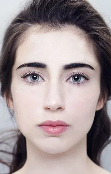 Фотография актёра Дилан Гвин