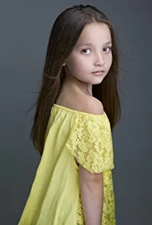 Фотография актёра Аня Маккенна-Брюс