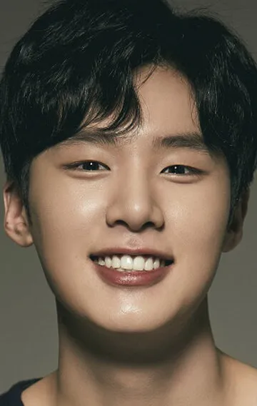 Фотография актёра Ким Дон-хи