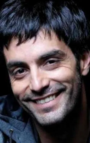 Фотография актёра Адриан Наварро