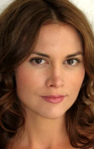 Фотография актёра Элис Паркинсон