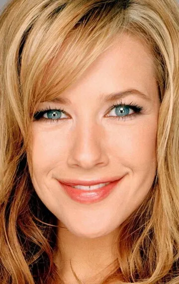 Фотография актёра Александра Нелдель