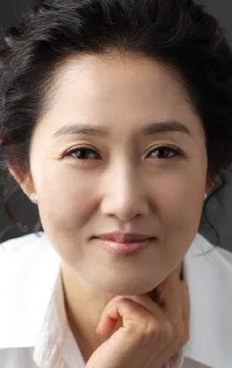 Фотография актёра Чон Гён-сун