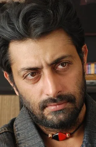 Фотография актёра Прияншу Чаттерджи