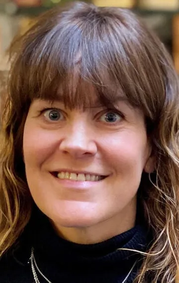 Фотография актёра Уннюр Эсп Стефаунсдоуттир