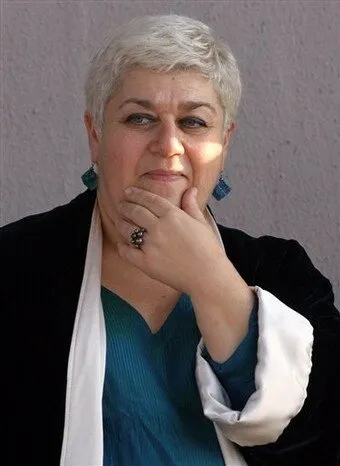 Фотография актёра Серра Йылмаз