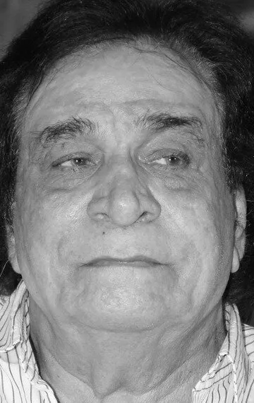 Фотография актёра Кадер Кхан