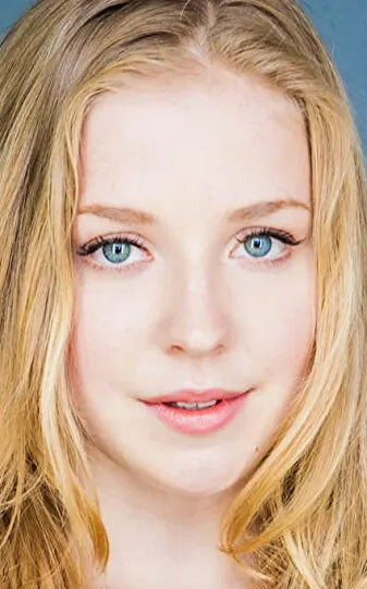 Фотография актёра Ханна Эндикотт-Дуглас