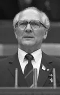 Фотография актёра Эрих Хонеккер