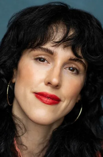 Фотография актёра Аманда Хейл