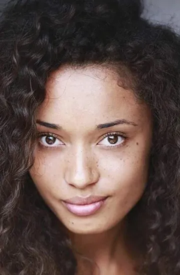 Фотография актёра Оливия Суонн