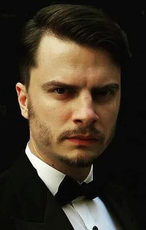 Фотография актёра Йийит Учан