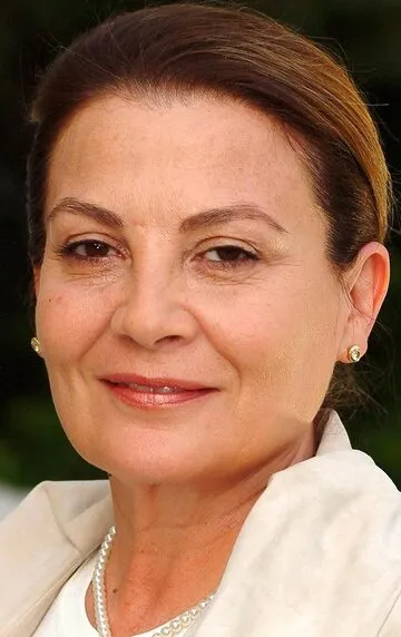 Фотография актёра Алие Узунатаган