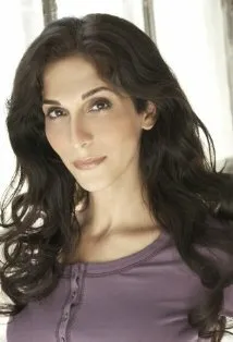 Фотография актёра Пуйа Мохсени