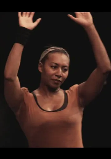 Фотография актёра Симона Кларк