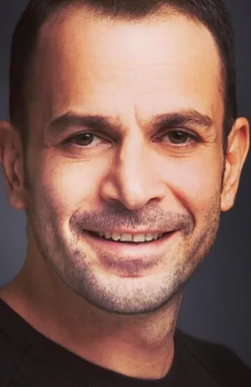 Фотография актёра Бурак Алтай