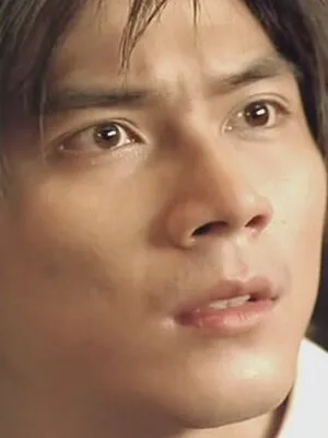 Фотография актёра Пипхат Апирактанакорн