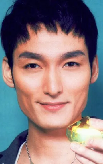 Фотография актёра Цуёси Кусанаги