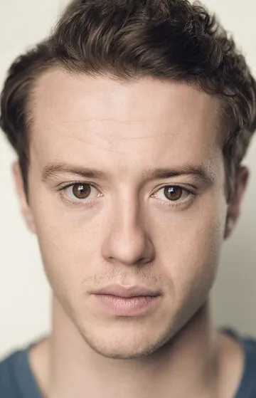 Фотография актёра Джозеф Куинн