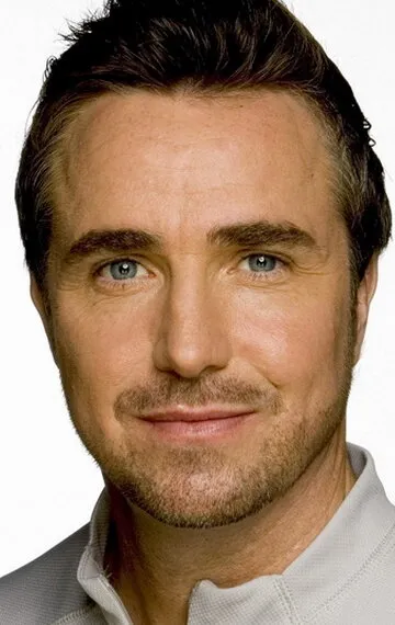 Фотография актёра Пол Макджиллион