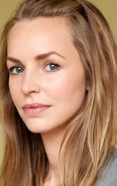 Фотография актёра Симона Хансельманн