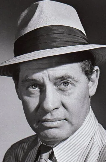 Фотография актёра Фрэнк Овертон