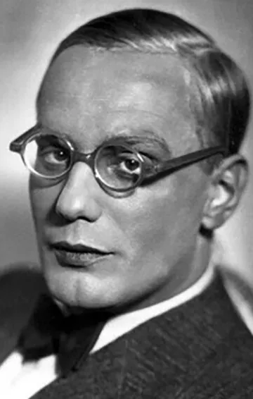 Фотография актёра Густаф Грюндгенс