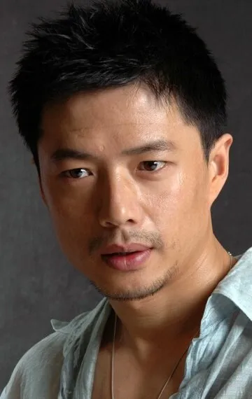 Фотография актёра Дуань Ихун