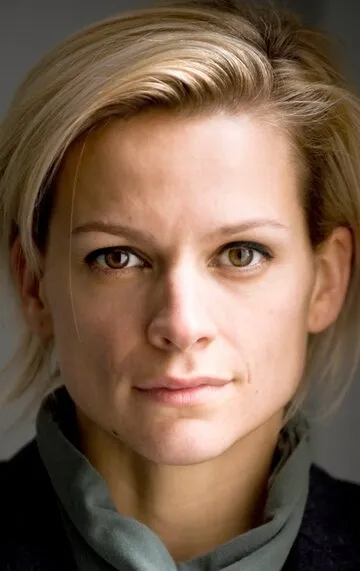 Фотография актёра Верле Батенс