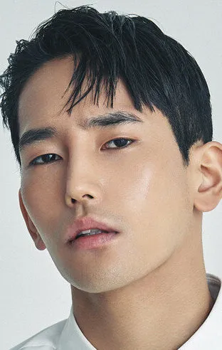 Фотография актёра Юк Чун-со