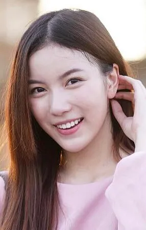 Фотография актёра Ворранит Тхаворнвонг