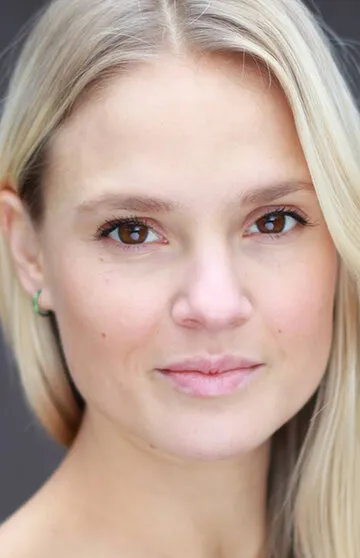 Фотография актёра Пиа Стутценштайн