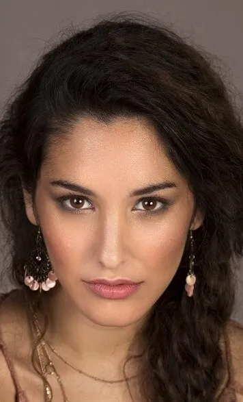 Фотография актёра Лаура Пратс