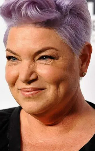 Фотография актёра Минди Кон