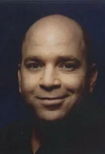 Фотография актёра Брэд Адамсон