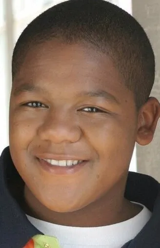 Фотография актёра Кайл Мэсси