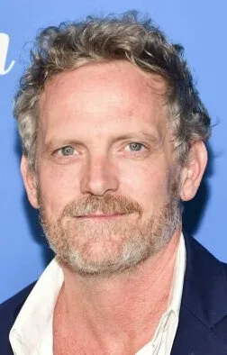 Фотография актёра Хью Дэвидсон