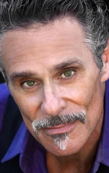 Фотография актёра Джоэл Светов