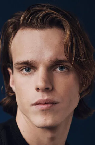 Фотография актёра Финн Беннетт