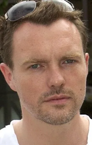 Фотография актёра Киаран МакМенамин