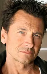 Фотография актёра Марк Линдсэй Чэпман