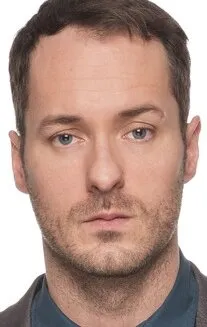 Фотография актёра Деклан Беннетт